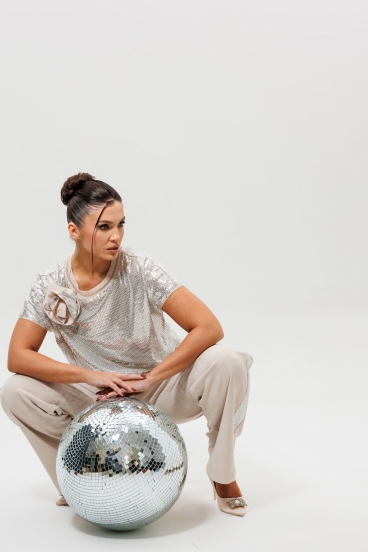 Серебристый костюм с пайетками арт. 1277